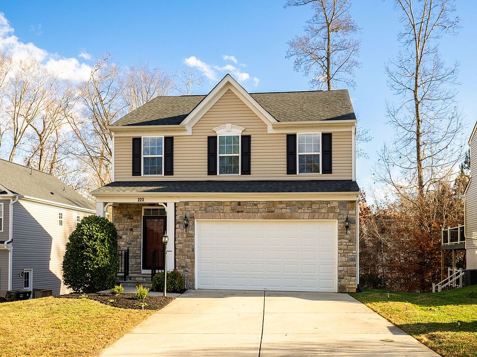 1st image of 223 Bethune Dr