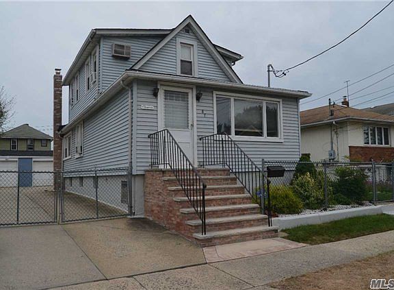 2nd image of 87 Litchfield Ave