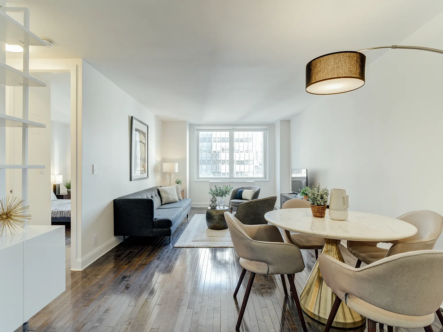 212 East 47th Street — Photo 1