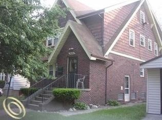 55 Neome Dr, Pontiac, MI 48341