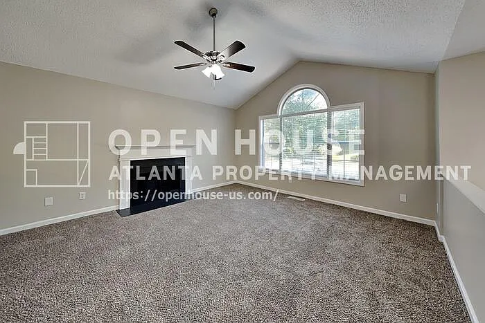 4 bed, 2.0 bath, 1510 sqft, $1,850 — Photo 3