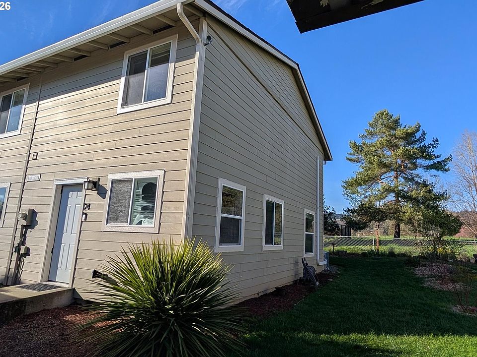1st image of 3305 E Vittoria Way APT 24