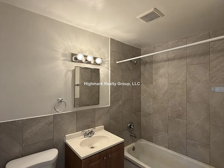 8506 Waukegan Rd #M02 — Photo 7