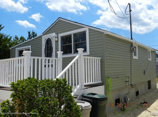 30A 1st Ln, Seaside Park, NJ 08752