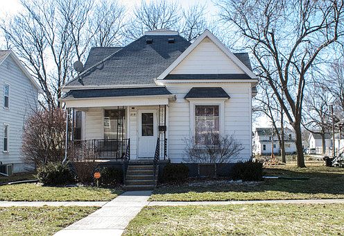 1st image of 219 N Melvin St