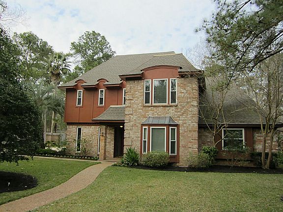 Stunning home on huge lot!