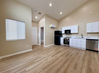 1464 3rd St #3, La Verne, CA 91750