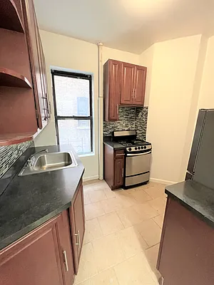 Rented by Bohemia Realty Group | media 5