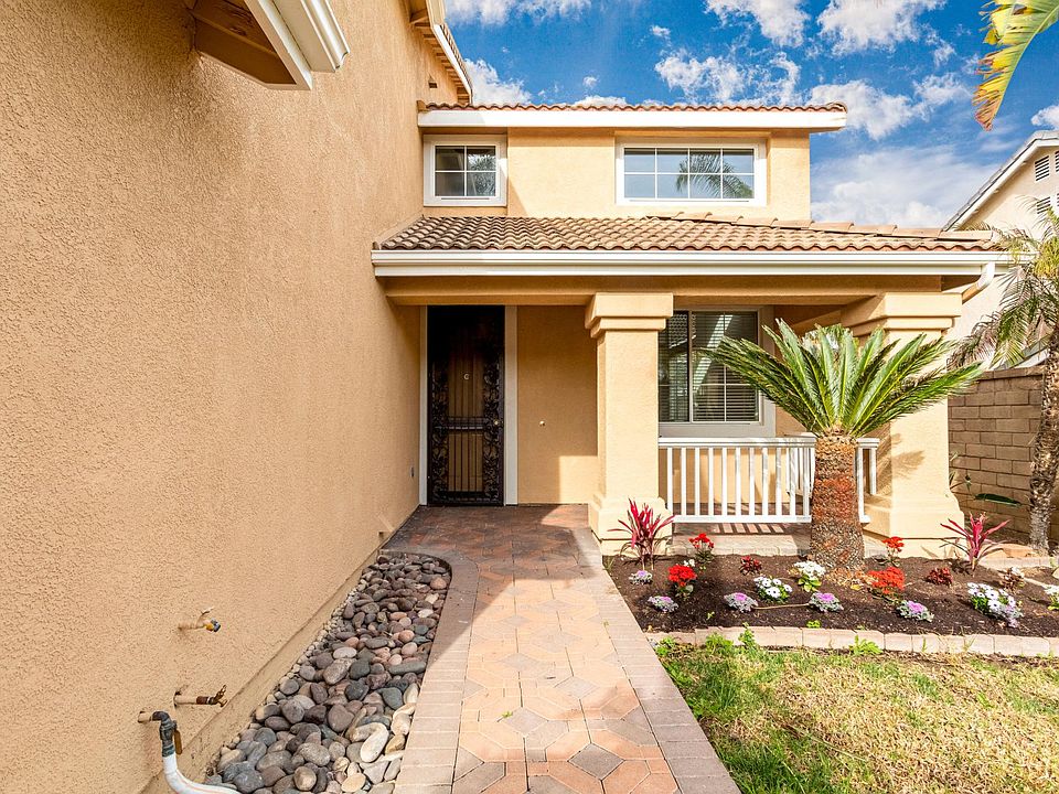 2578 Dakin Dr, Corona, CA 92882 | Zillow
