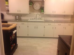 810 S Adams St, Junction City, KS 66441