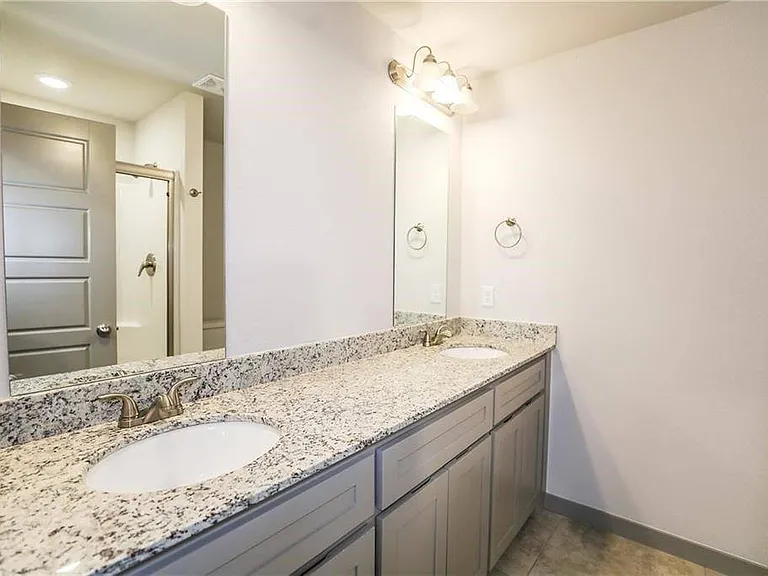 3428 SW Vel Mews — Photo 27