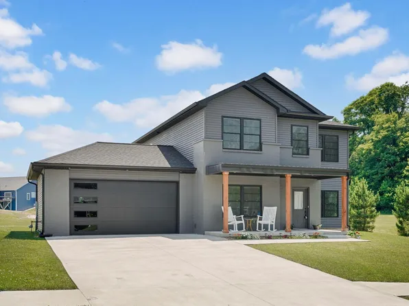 526 E Lucy Ln, Ellettsville, IN 47429