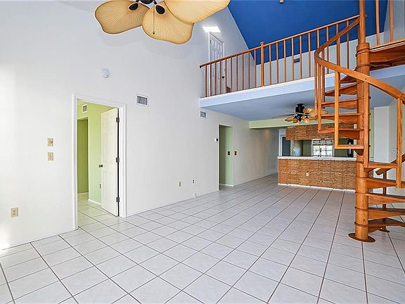 4th image of 4410 Warren Ave APT 410
