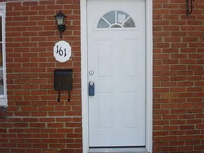 161 Sunny Dr photo 1