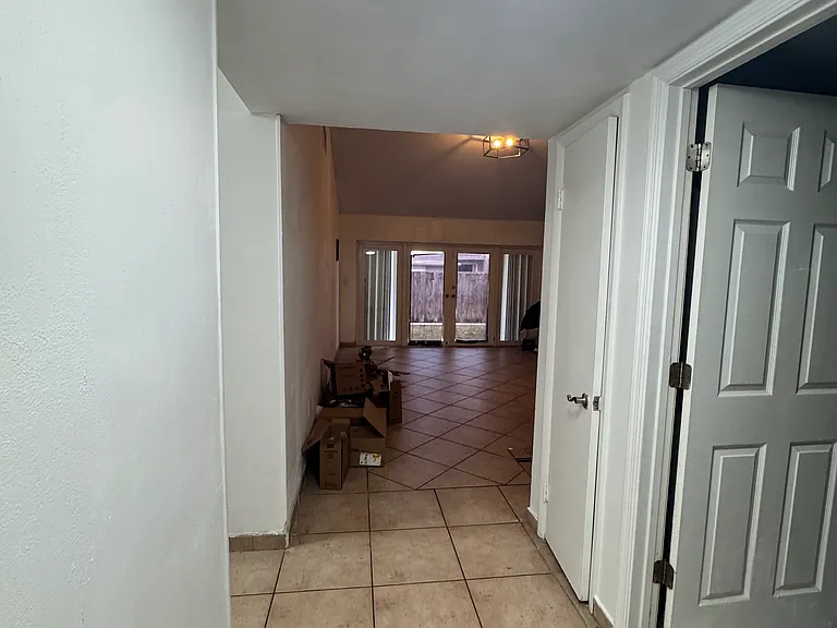 10379 SW 209th Ln — Photo 11