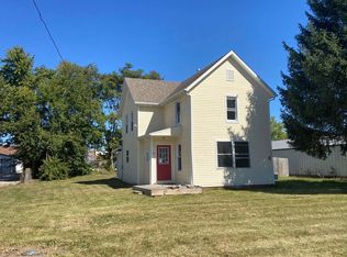 602 E Main St, Glasford, IL 61533