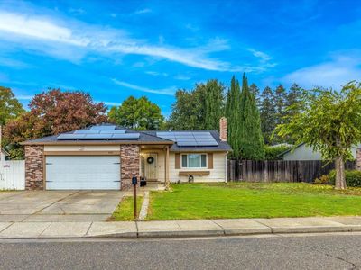 555 E Creekside Circle, Dixon, CA, 95620