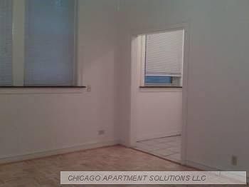 5th image of 4024 N Ashland Ave APT 202