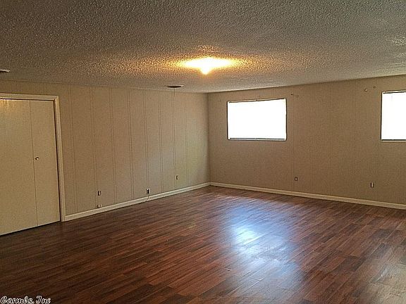 4th image of 1500 Belmoor Dr