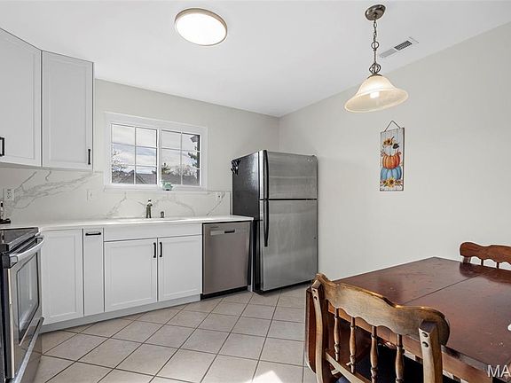 5th image of 1006 Sugar Creek Ct #6