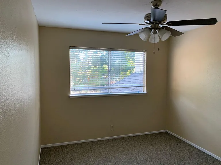 6429 Contente Way — Photo 7