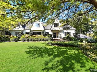 933 Lay Rd, Saint Louis, MO 63124