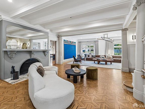 4th image of 2196 Jackson St