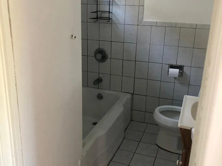 2208 Parker St #B — Photo 6