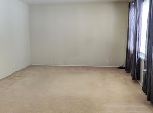 1020 Spruce St, Sandwich, IL 60548