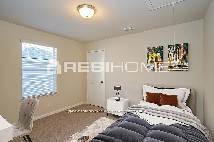 839 Keats Way — Photo 12