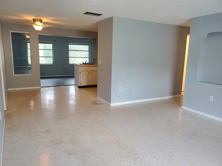 4626 Hunter Ridge Dr — Photo 8