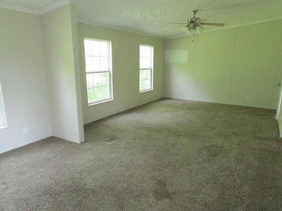 4th image of 116 Shady Oaks Ln