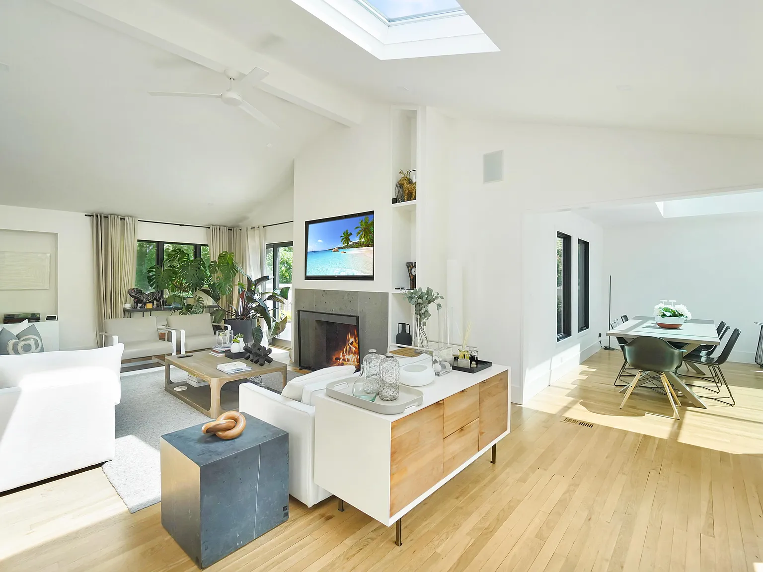 New larger Primary Bedroom & glass-ceiling sunroom for 2026 — Photo 3