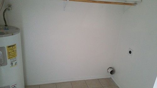 4th image of 131 W Inglewood St APT 3
