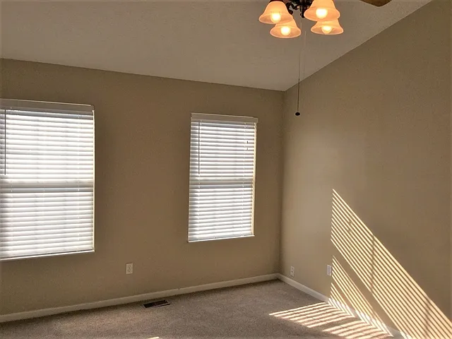 94 Fleming Dr — Photo 10