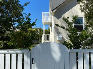 501 N Carmelo Ave, Pasadena, CA 91107