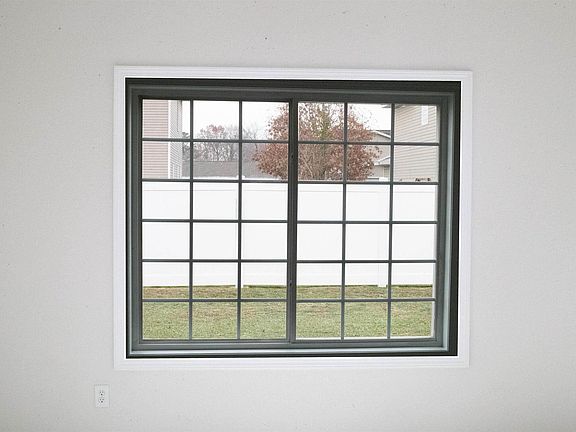 5th image of 708 Savannah Ave