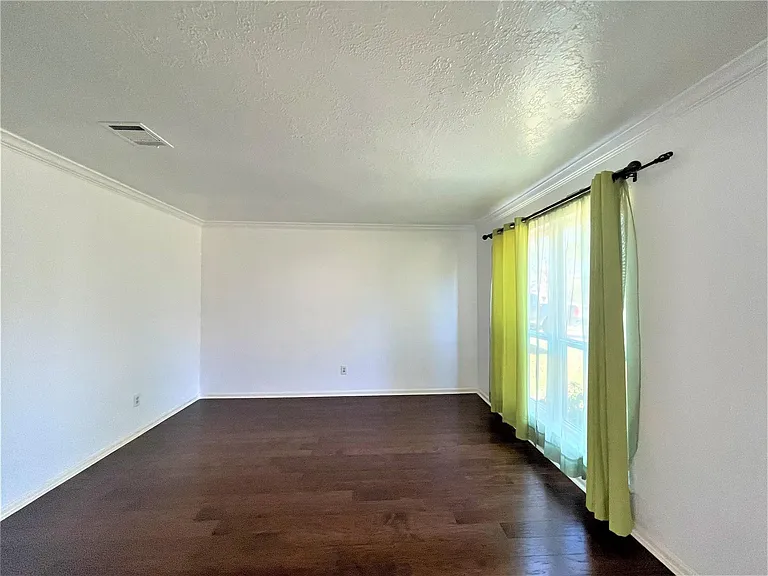 834 Island Meadow Ct — Photo 13