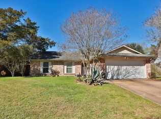 9810 Sugar Tree Ct, Houston, TX 77070