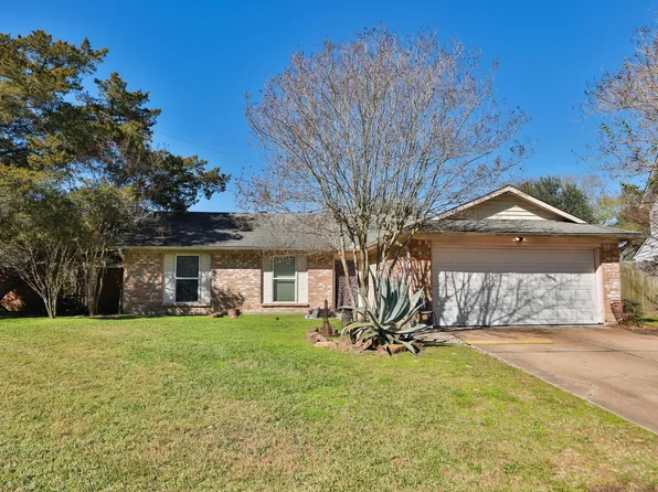 9810 Sugar Tree Ct, Houston, TX 77070
