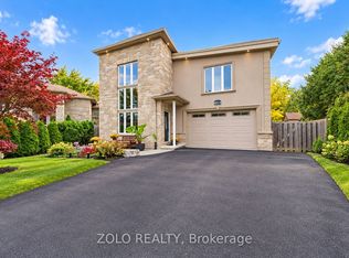 6911B Hickling Cres, Mississauga, ON L5N5B1