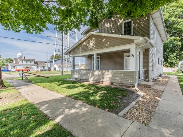 133 N La Salle Ave, Ladd, IL 61329