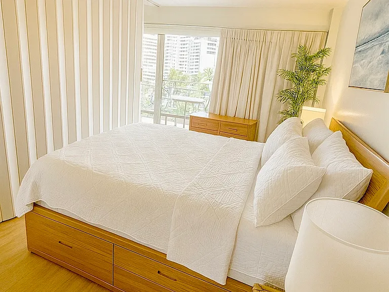1777 Ala Moana Blvd #711 — Photo 2