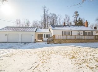 5279 Parks West Rd, Middlefield, OH 44062