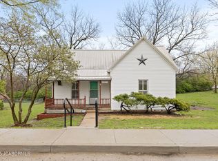 5207 Marion St, Russellville, MO 65074
