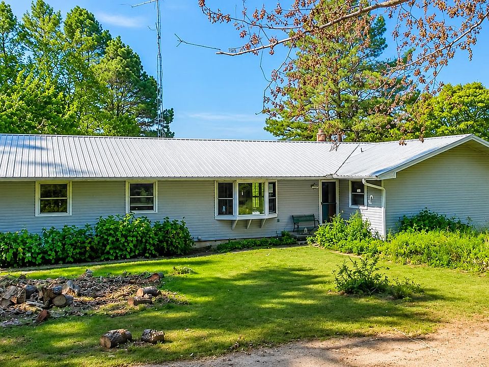 1st image of 404 Evans Rd