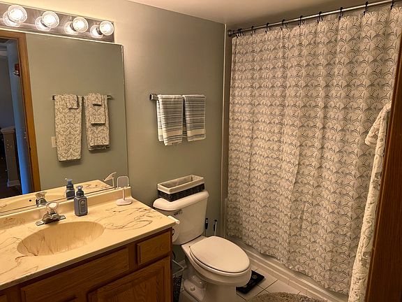5th image of 2020 Saint Regis Dr APT 305