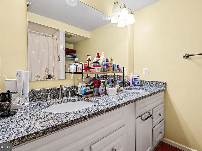 7409 Lake Dr — Photo 30