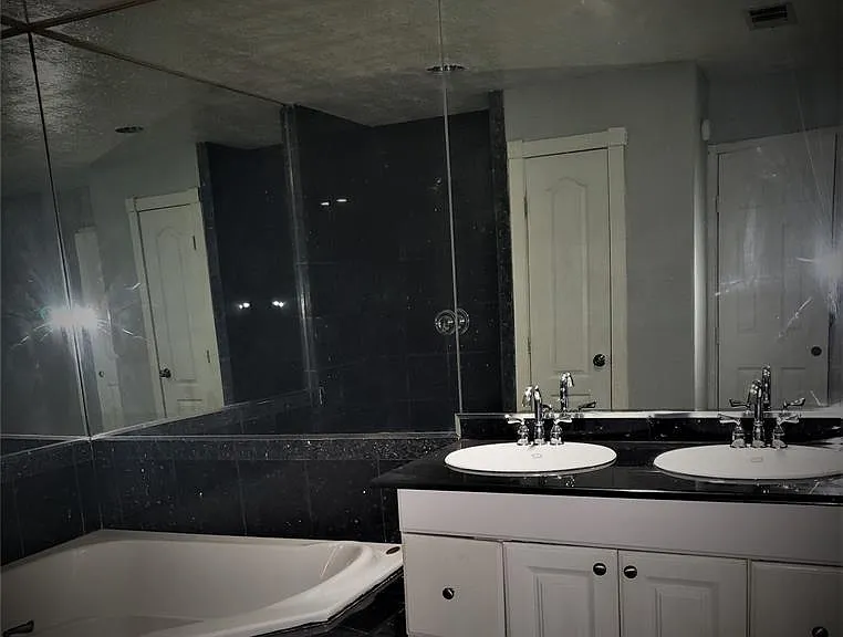 12411 W Village Dr #D — Photo 16