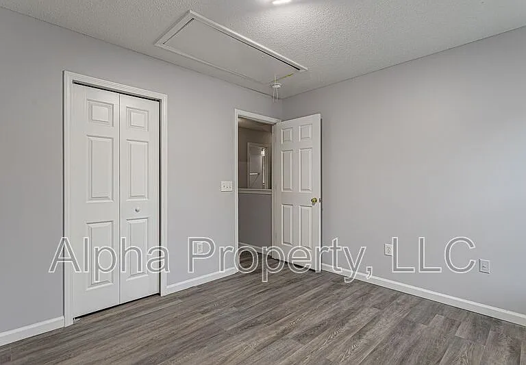 736 Bent Hollow Ct — Photo 14